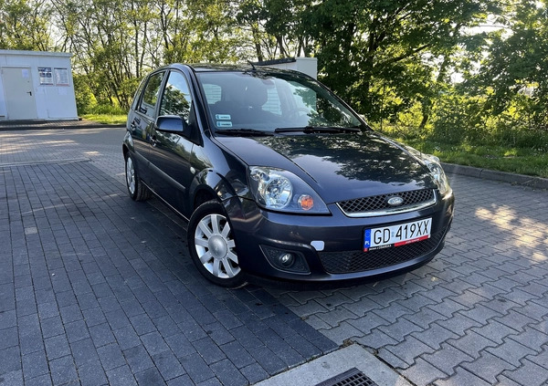 Ford Fiesta cena 10900 przebieg: 203000, rok produkcji 2006 z Gdańsk małe 379